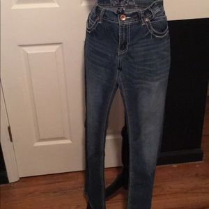 Myth of Jade Juniors (12) Jeans.